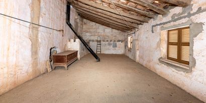 Real Estates picture 20 Ref. 77882