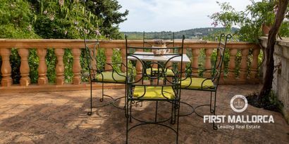 Real Estates picture 3 Ref. 77882