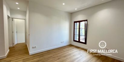 Real Estates picture 17 Ref. R24046