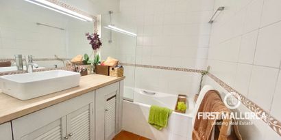 Inmobiliaria picture 11 Ref. Nº. 77966