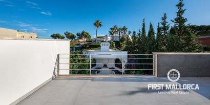 Real Estates picture 26 Ref. 78100