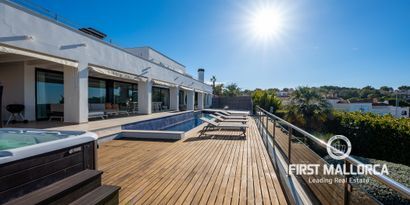 Real Estates picture 1 Ref. 78100