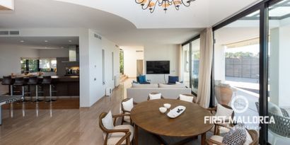 Real Estates picture 10 Ref. 78100