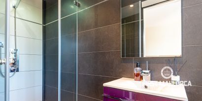 Real Estates picture 24 Ref. 78100