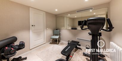 Real Estates picture 35 Ref. 78163