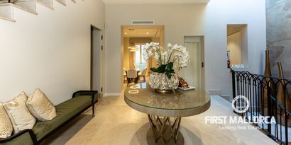 Real Estates picture 6 Ref. 78163