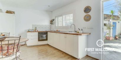 Real Estates picture 9 Ref. 78195