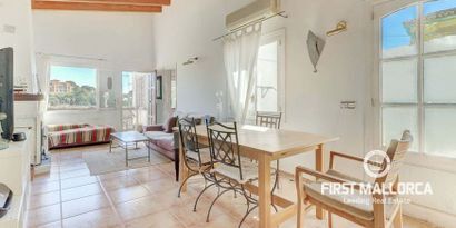 Real Estates picture 6 Ref. 78195