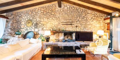 Real Estates picture 9 Ref. 78199