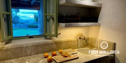 Real Estates picture 7 Ref. R24244