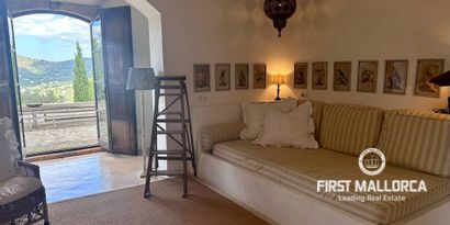 Real Estates picture 14 Ref. R24244