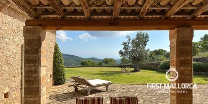 Real Estates picture 3 Ref. R24244