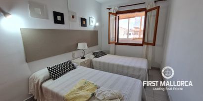 Real Estates picture 8 Ref. R24354