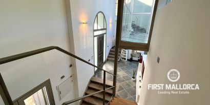 Real Estates picture 4 Ref. 78392