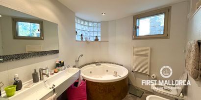 Real Estates picture 11 Ref. 78392