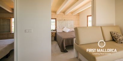 Real Estates picture 5 Ref. 77846