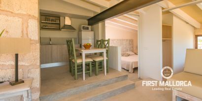 Real Estates picture 4 Ref. 77846