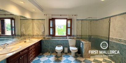 Inmobiliaria picture 17 Ref. Nº. R24393