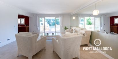 Real Estates picture 17 Ref. R24481