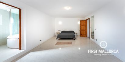 Real Estates picture 14 Ref. R24481