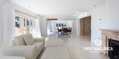 Real Estates picture 5 Ref. R24481