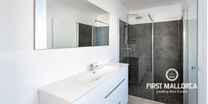 Real Estates picture 11 Ref. 78359