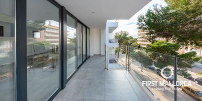 Real Estates picture 5 Ref. 78359