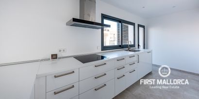 Real Estates picture 7 Ref. 78359