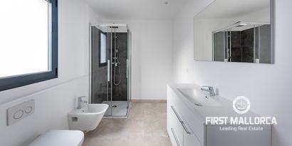 Real Estates picture 21 Ref. 78359