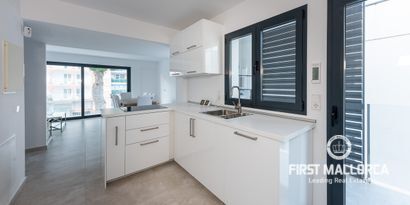 Real Estates picture 25 Ref. 78359