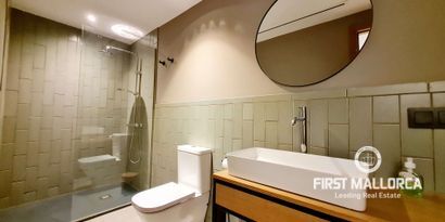 Real Estates picture 10 Ref. R24602