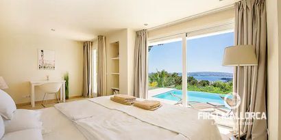 Inmobiliaria picture 4 Ref. Nº. R24615