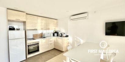 Real Estates picture 9 Ref. R24621