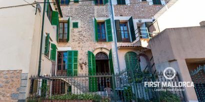 Inmobiliaria picture 0 Ref. Nº. 78591