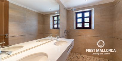 Real Estates picture 15 Ref. 71263