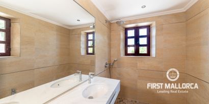 Real Estates picture 29 Ref. 71263