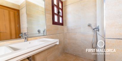 Real Estates picture 27 Ref. 71263