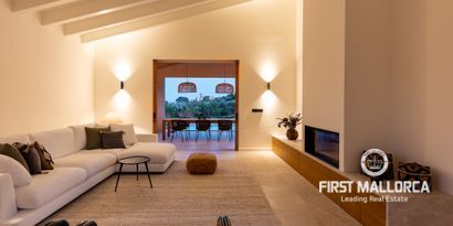 Inmobiliaria picture 4 Ref. Nº. 74944