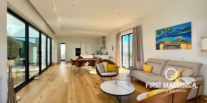 Real Estates picture 0 Ref. Nr. 77835