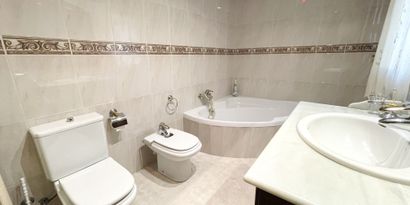 Inmobiliaria picture 15 Ref. Nº. 78812