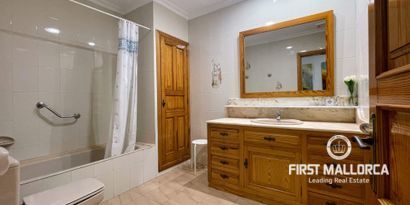 Real Estates picture 10 Ref. Nr. R24916