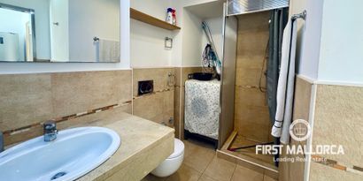 Real Estates picture 5 Ref. R24874