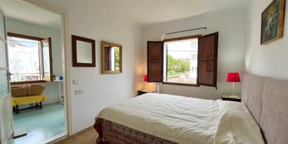 Real Estates picture 5 Ref. R24986