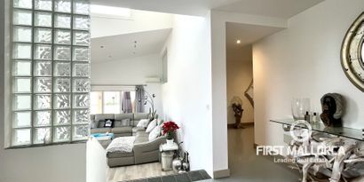 Real Estates picture 4 Ref. 74804