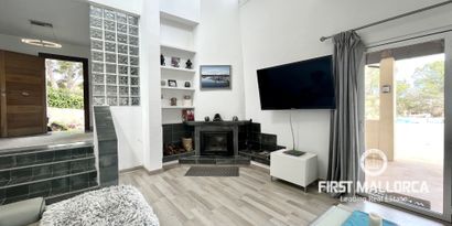 Real Estates picture 5 Ref. 74804