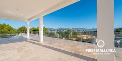 Inmobiliaria picture 10 Ref. Nº. R10373