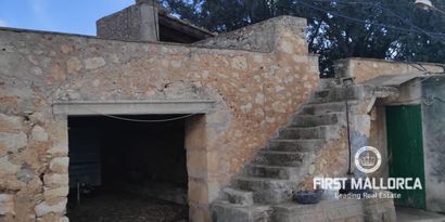 Real Estates picture 11 Ref. 76222