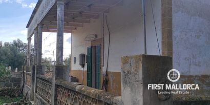 Real Estates picture 7 Ref. 76222