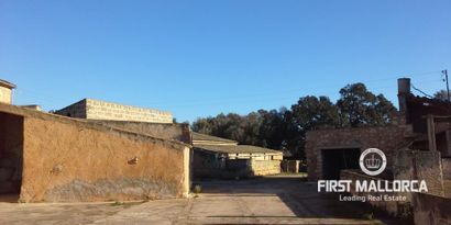 Real Estates picture 5 Ref. 76222