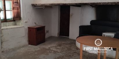 Real Estates picture 9 Ref. 76222